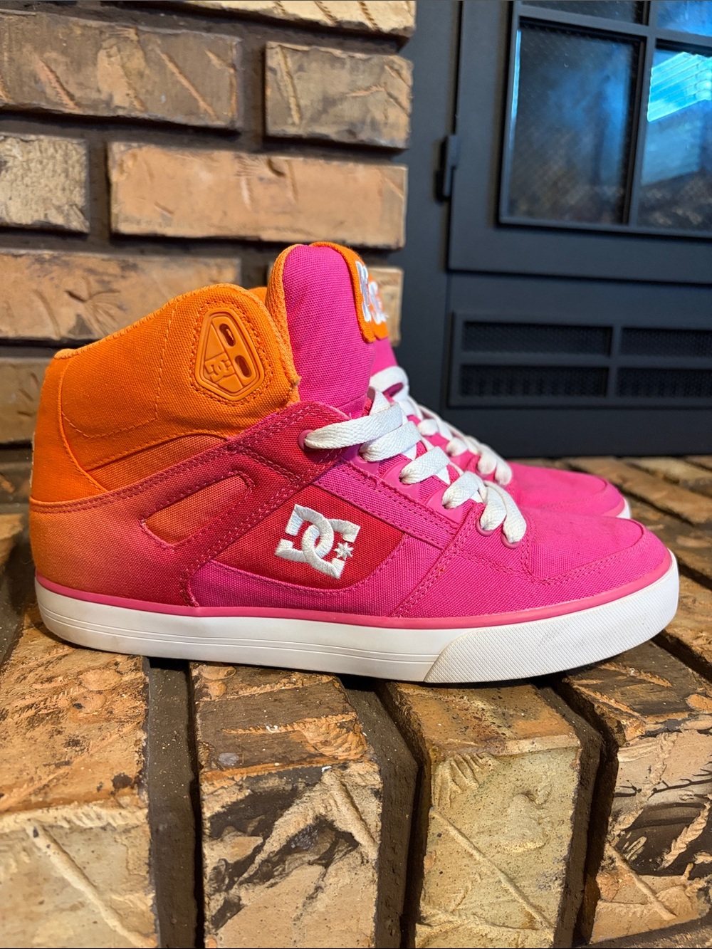 DC Women’s Pink and Orange Ombre High-Top Skate‎ Sneakers Size 9